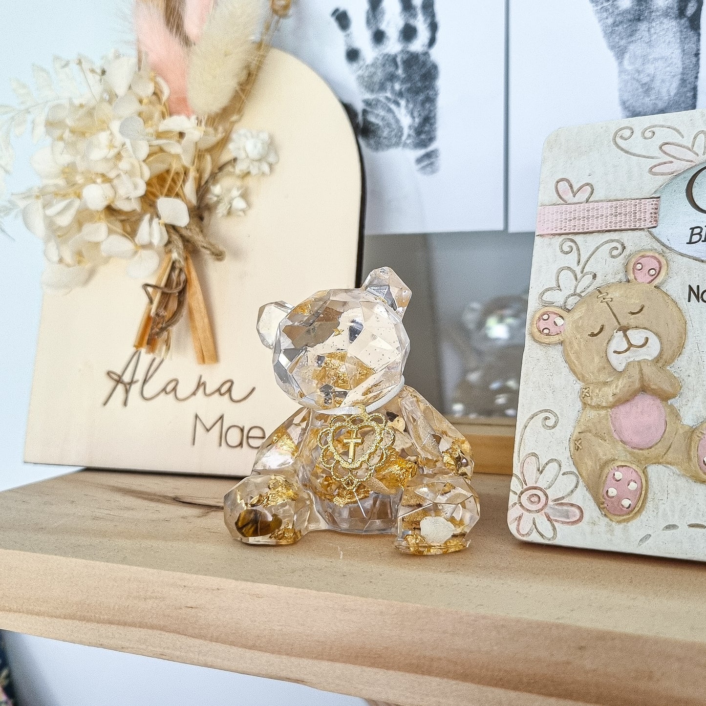 Resin Teddy (Hydrangea & Gold Leaf)