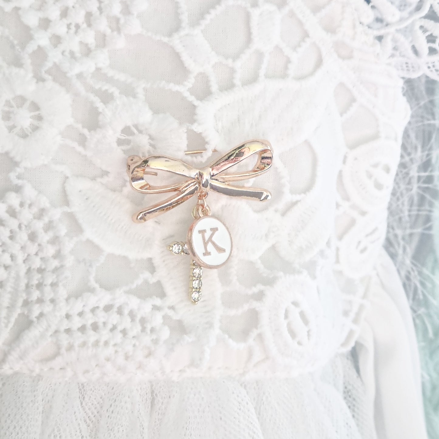 Bow Keepsake Brooch / Pin (2 Charms)