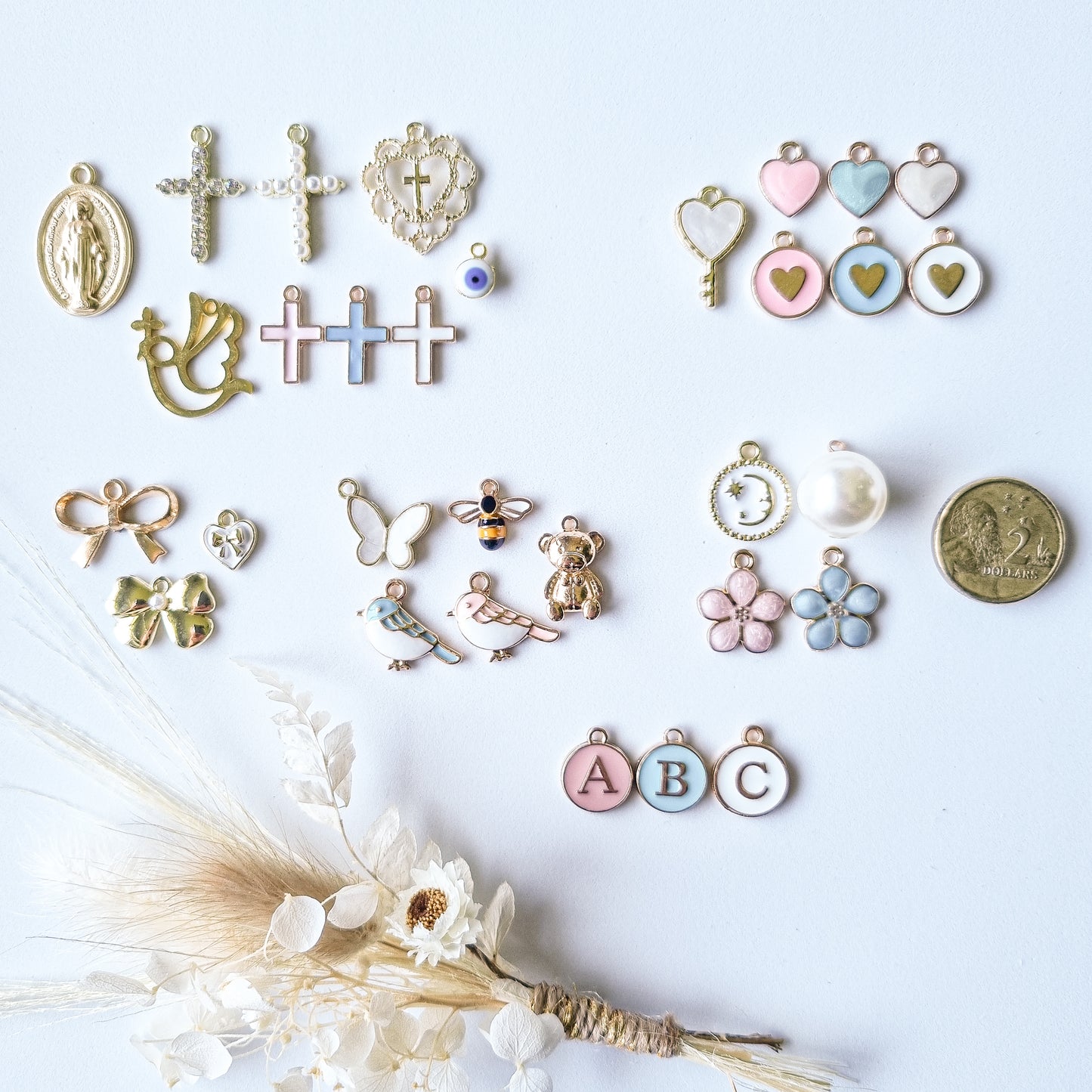 Keepsake Brooch / Pin (5 Charms)