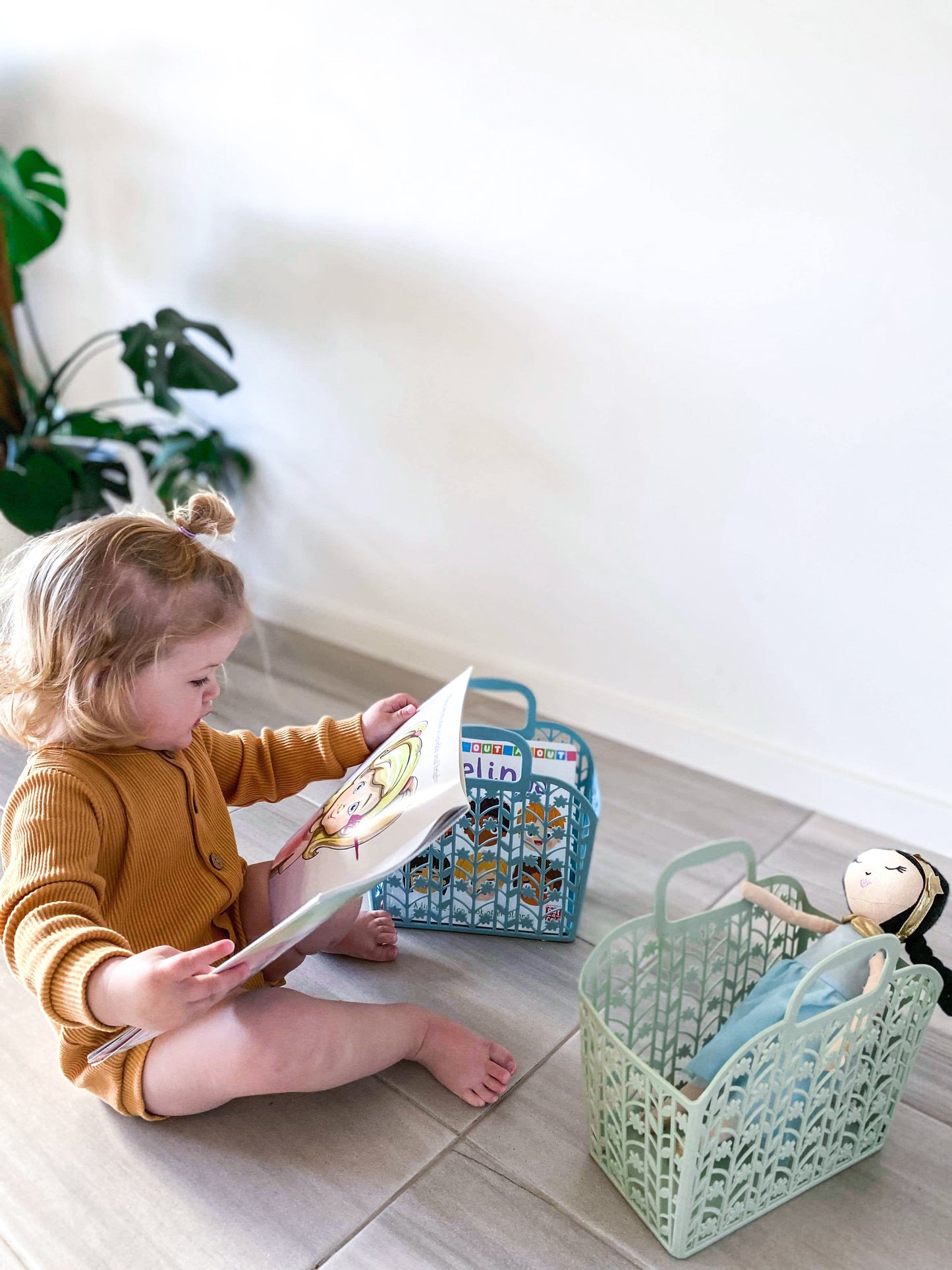 Pastel Coloured Retro Baskets