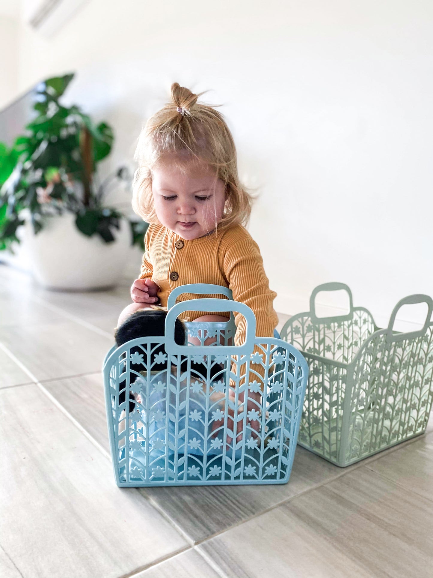 Pastel Coloured Retro Baskets